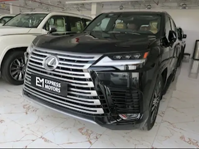 Photo of 2024 Lexus LX 600 Luxury