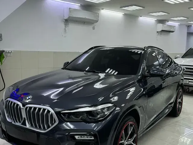 Photo of 2022 BMW X6
