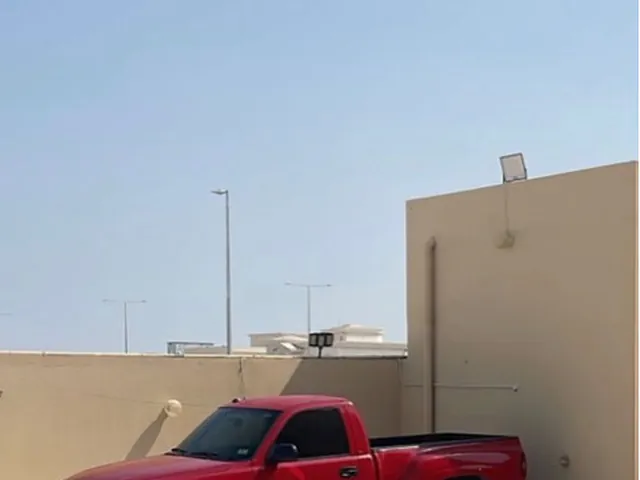 Photo of 2005 GMC Sierra 1500
