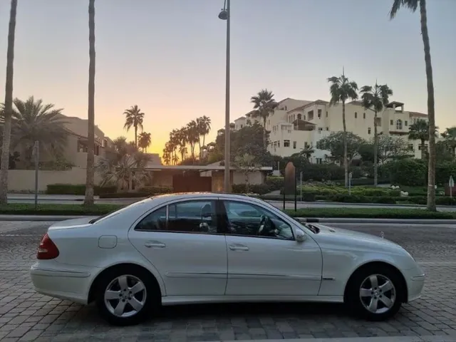 Photo of 2006 Mercedes-Benz E 280