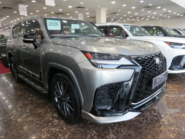 صورة 2026 لكزس LX 600 اف سبورت