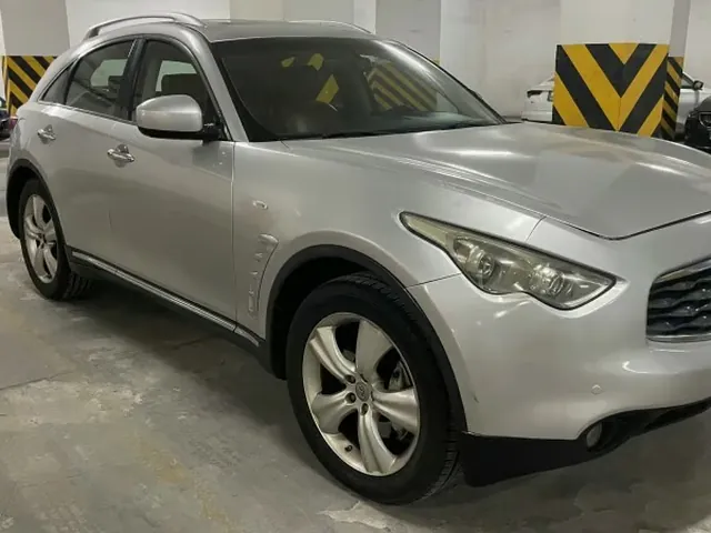 Photo of 2011 Infiniti FX 35