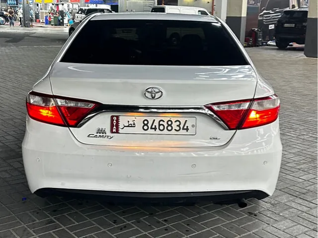صورة 2017 تويوتا كامري GL