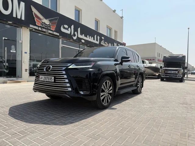 صورة 2024 لكزس LX 600 لكجري