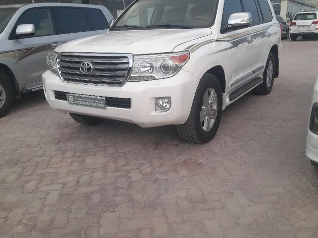 Photo of 2012 Toyota Land Cruiser VXR