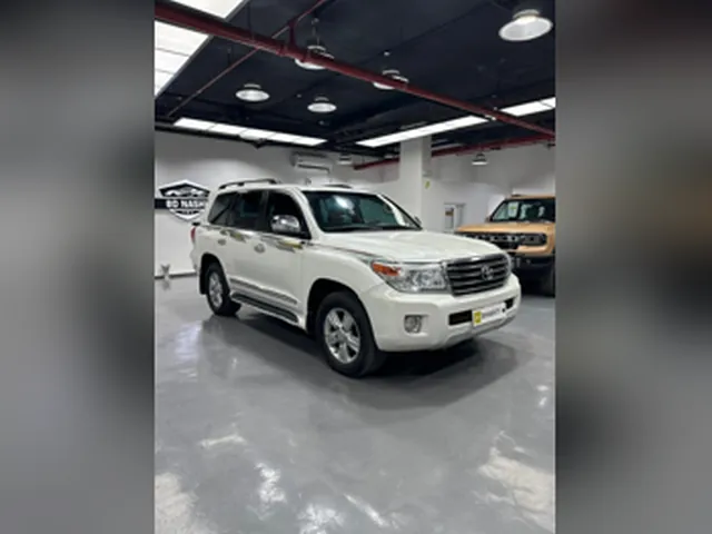 Photo of 2014 Toyota Land Cruiser GXR