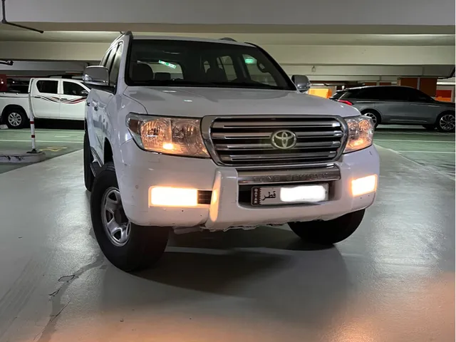 Photo of 2011 Toyota Land Cruiser GXR
