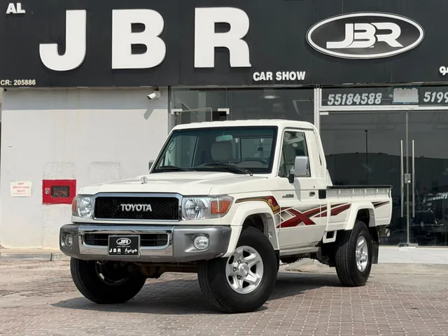 Photo of 2014 Toyota Land Cruiser 70