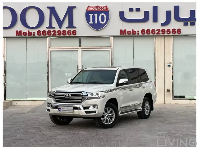 صورة 2017 تويوتا لاند كروزر GXR