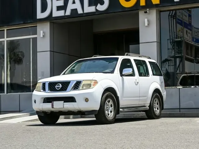 Photo of 2008 Nissan Pathfinder
