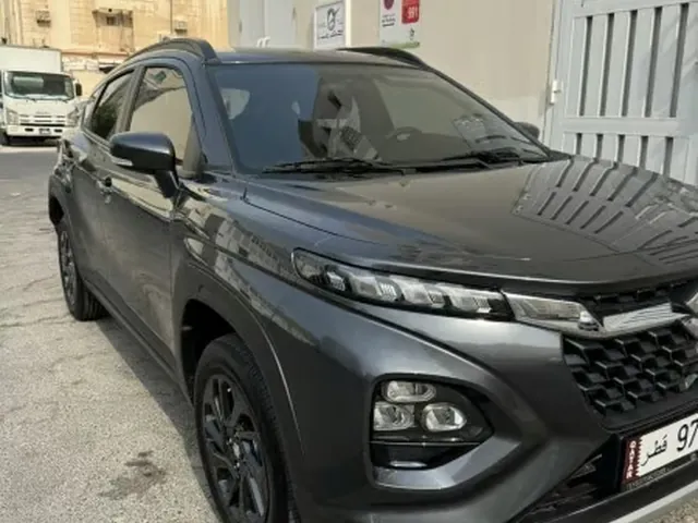 صورة 2025 سوزوكي فرونكس
