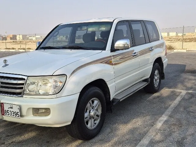 صورة 2006 تويوتا لاند كروزر GX