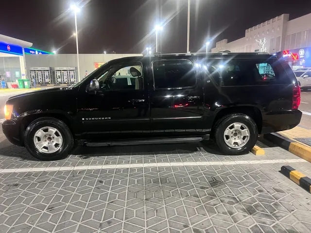 Photo of 2008 Chevrolet Suburban LT