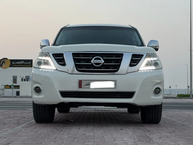 Photo of 2012 Nissan Patrol LE