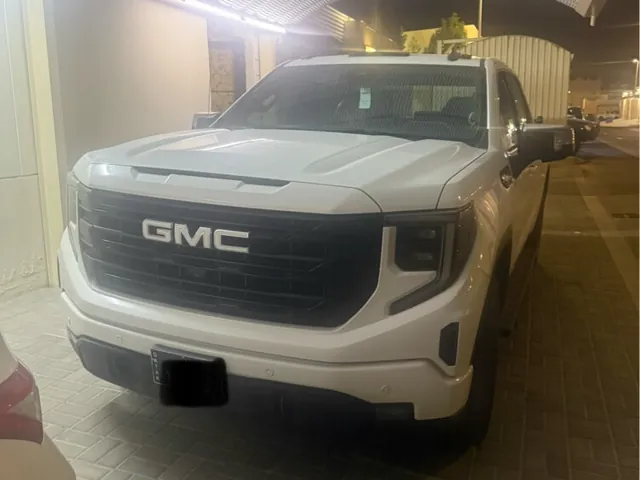 Photo of 2024 GMC Sierra 1500 AT4X