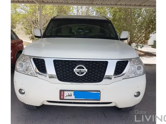 Photo of 2013 Nissan Patrol SE