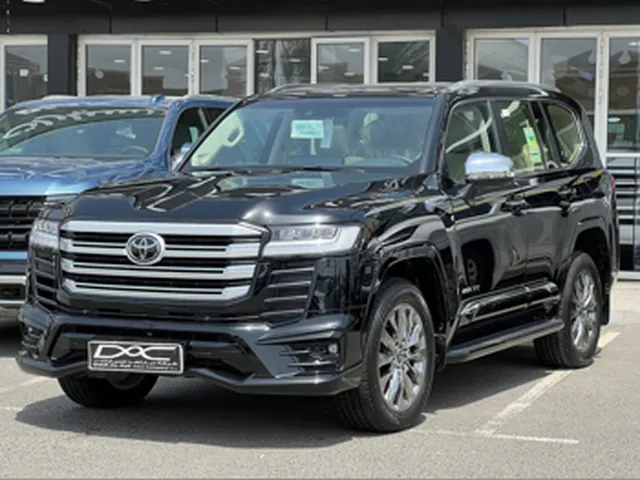 Photo of 2024 Toyota Land Cruiser VXR