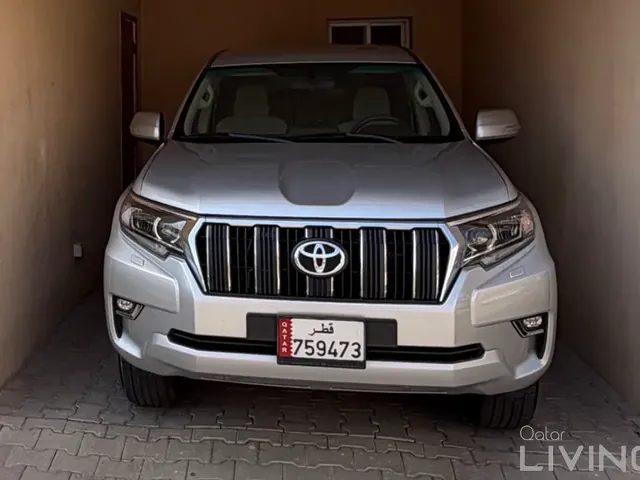 صورة 2018 تويوتا لاند كروزر برادو TXL