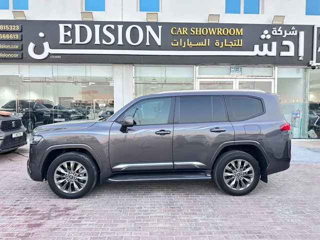 Photo of 2022 Toyota Land Cruiser GXR