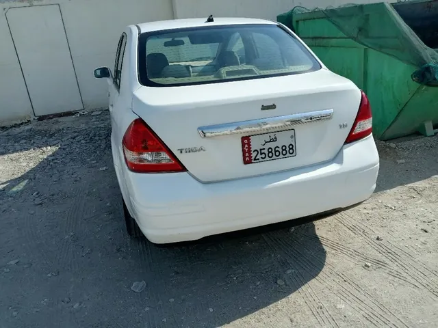 Photo of 2012 Nissan Tiida