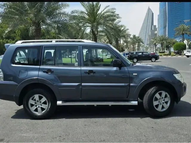 صورة 2008 ميتسوبيشي باجيرو GLS