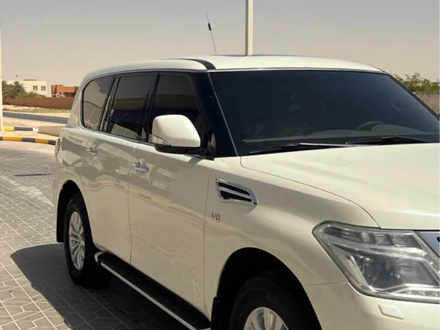 Photo of 2015 Nissan Patrol LE