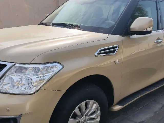 صورة 2014 نيسان باترول SE