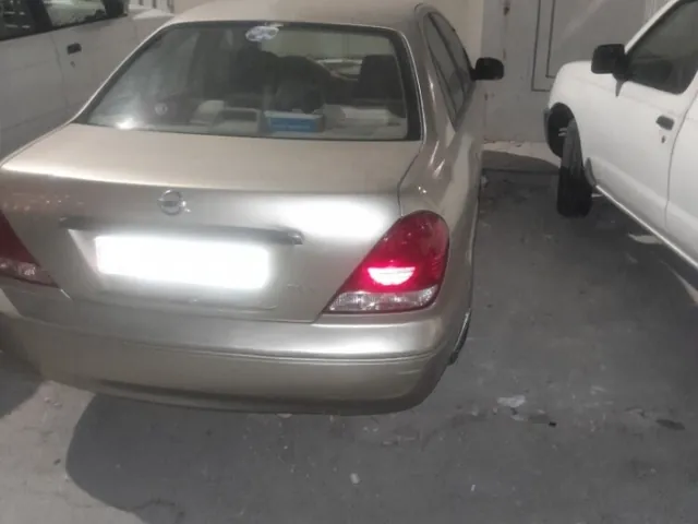 Photo of 2004 Nissan Sunny