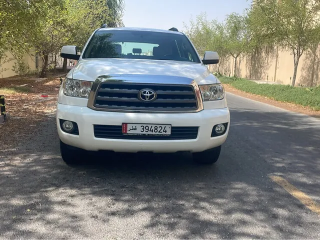 Photo of 2016 Toyota Sequoia