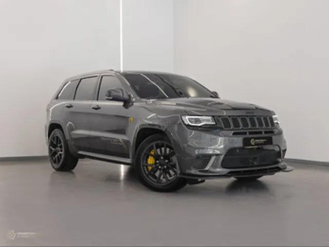 Photo of 2021 Jeep Grand Cherokee Trackhawk