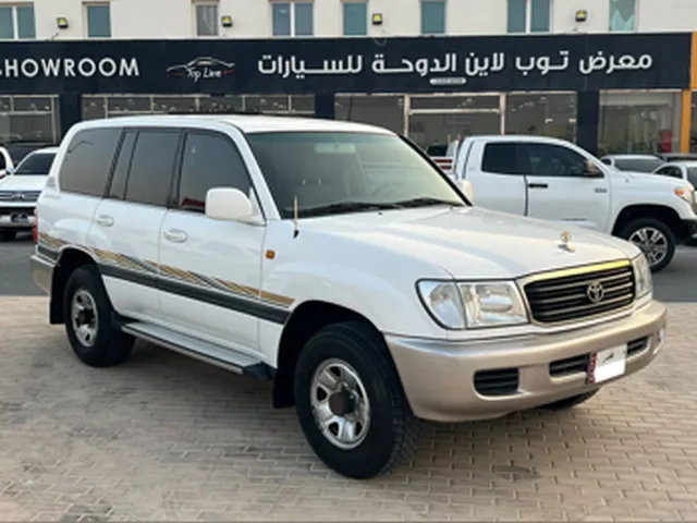 Photo of 2002 Toyota Land Cruiser GXR