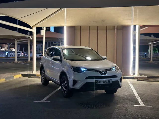 صورة 2016 تويوتا RAV4