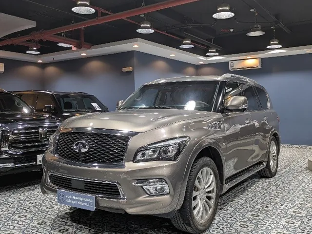 صورة 2016 إنفينيتي QX80