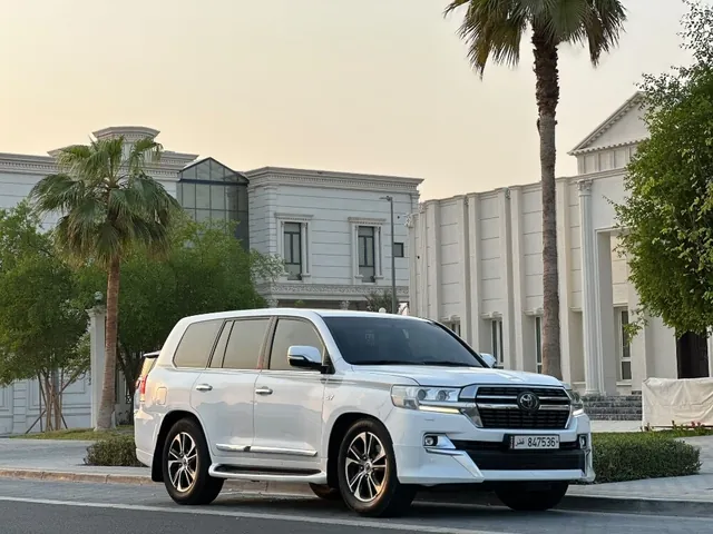 Photo of 2021 Toyota Land Cruiser VXR