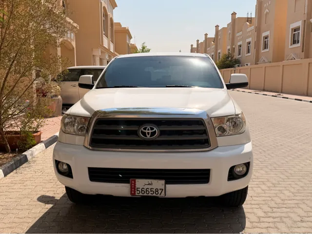 Photo of 2013 Toyota Sequoia