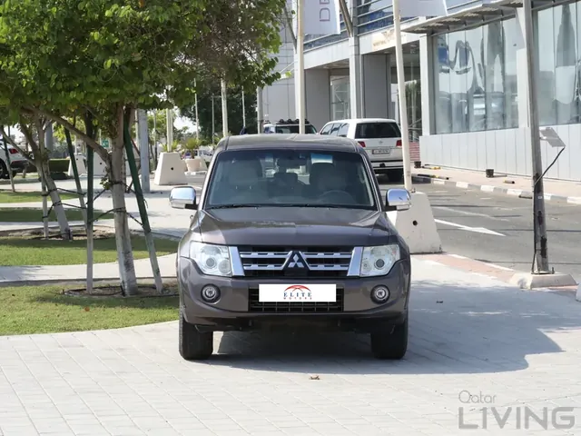 Photo of 2014 Mitsubishi Pajero GLS