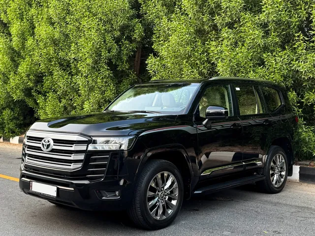 Photo of 2023 Toyota Land Cruiser GXR