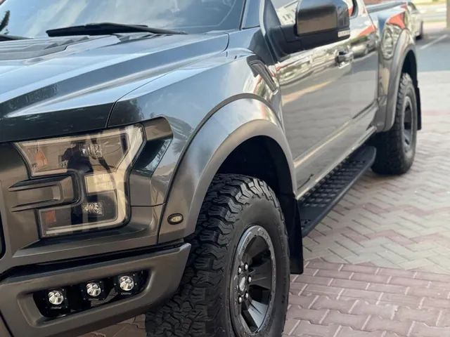 Photo of 2018 Ford F-150 Raptor