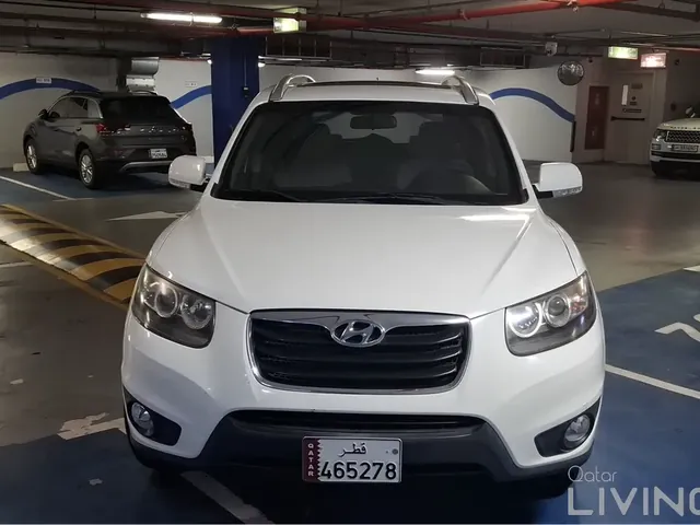 Photo of 2012 Hyundai Santa Fe