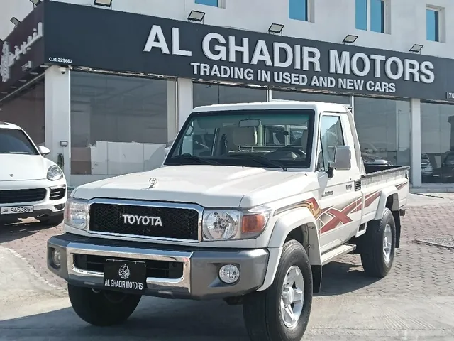 Photo of 2014 Toyota Land Cruiser 70