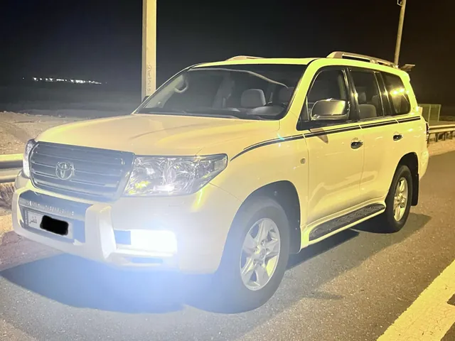 Photo of 2011 Toyota Land Cruiser VXR