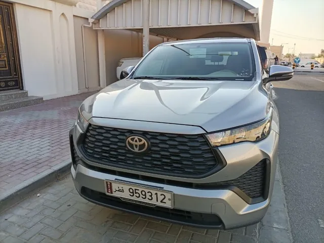 صورة 2024 تويوتا إنوفا