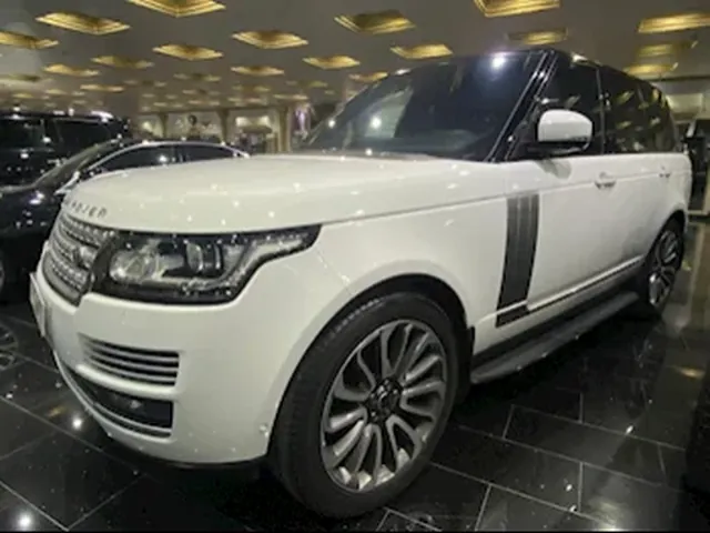 صورة 2015 رنج روڤر رنج روڤر فوغ أوتوبيوغرافي