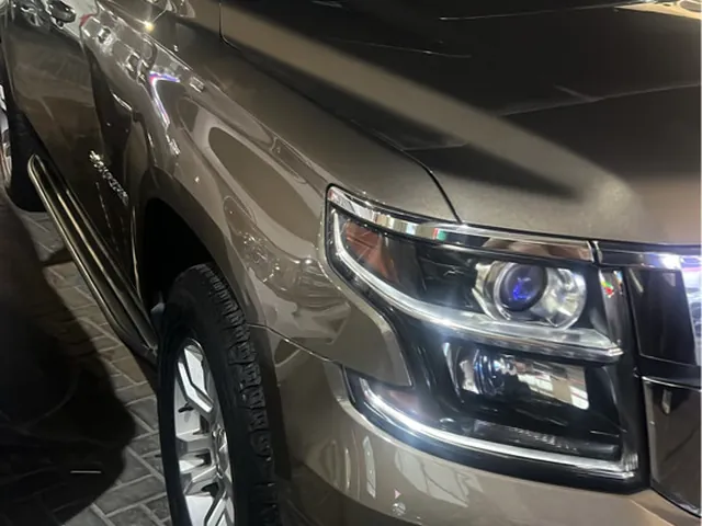 Photo of 2016 Chevrolet Suburban LS
