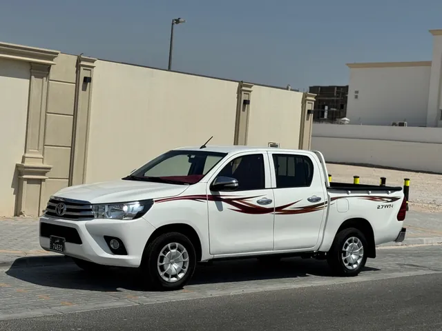 Photo of 2022 Toyota Hilux SR5