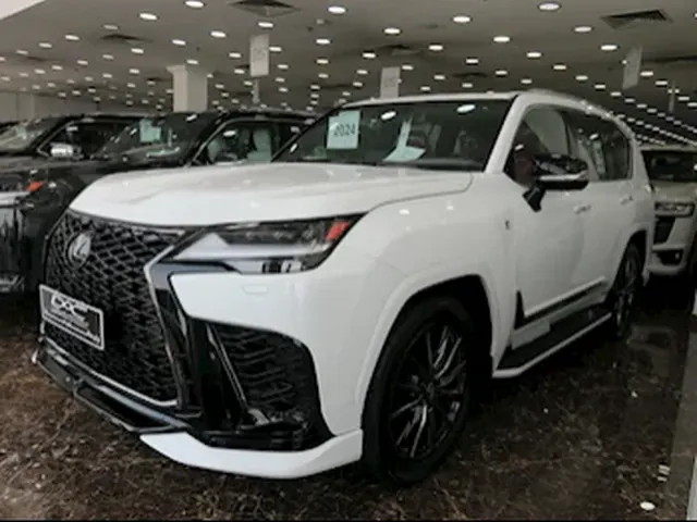 صورة 2024 لكزس LX 600 اف سبورت