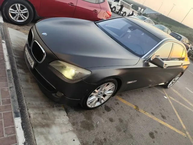 Photo of 2009 BMW 7-Series 740Li
