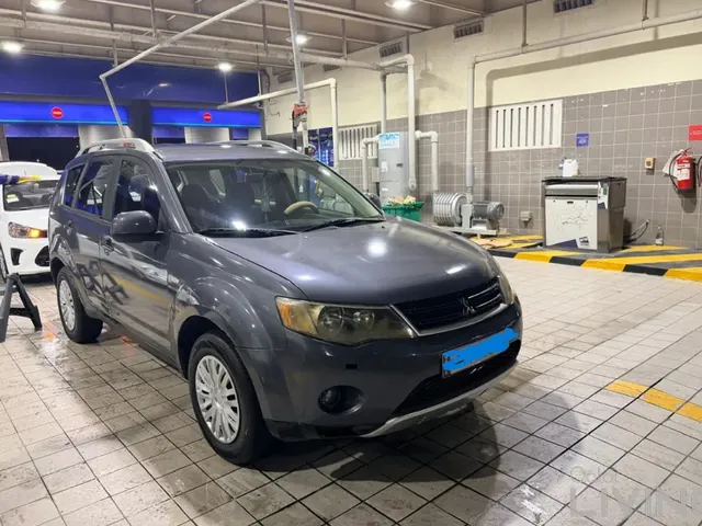 Photo of 2008 Mitsubishi Outlander