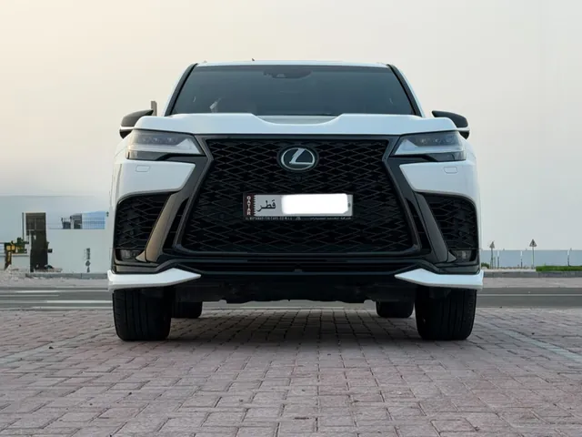 صورة 2024 لكزس LX 600 اف سبورت