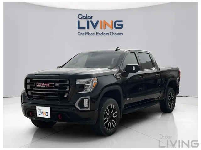 Photo of 2022 GMC Sierra 1500 AT4